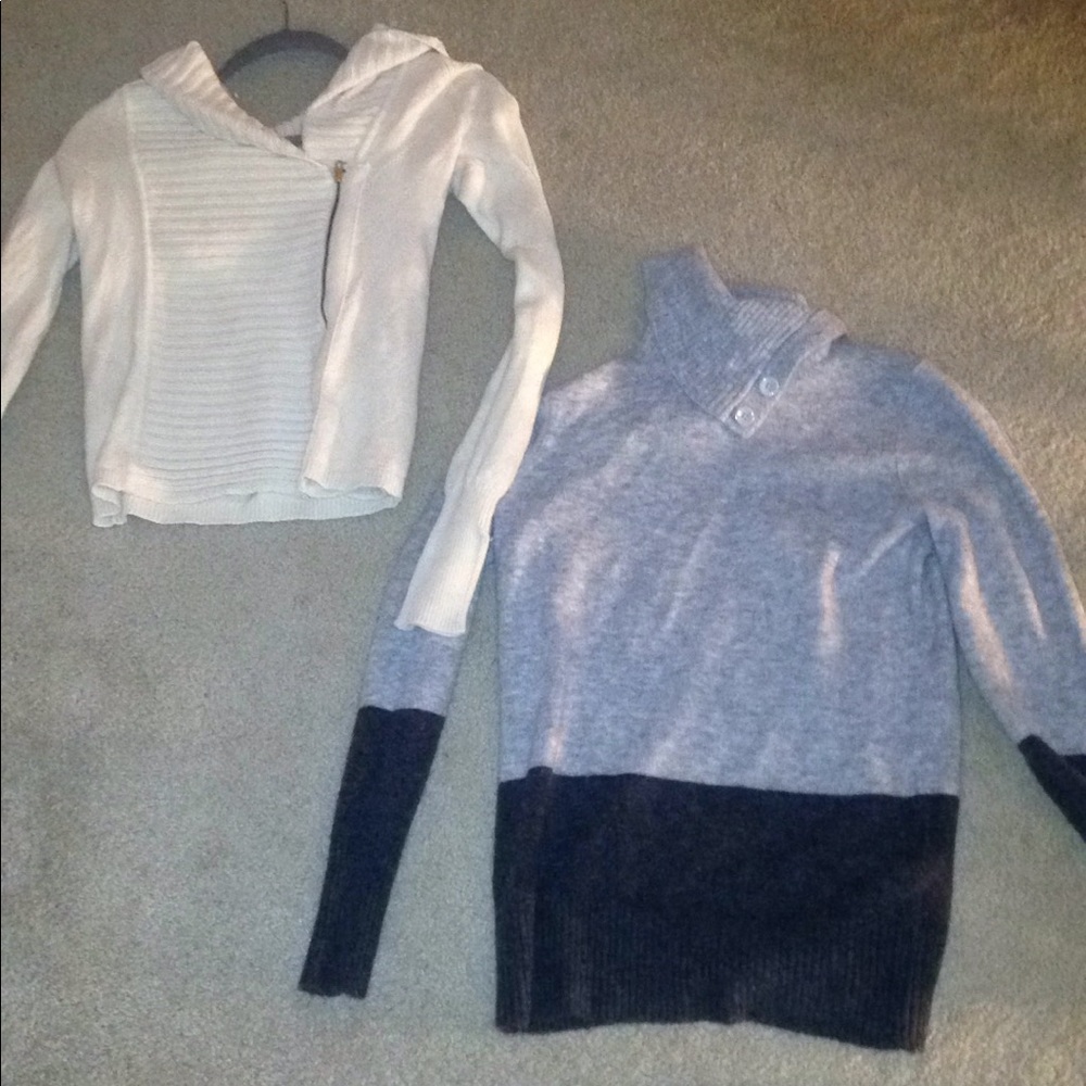 2 for 1 gap color block and zip sweater